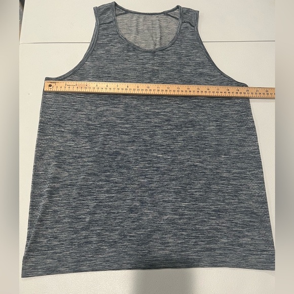 Lululemon Metal VentTech TankTop
Shirt Men Medium Heather Navy
Sleeveless Gym L - Picture 5 of 6